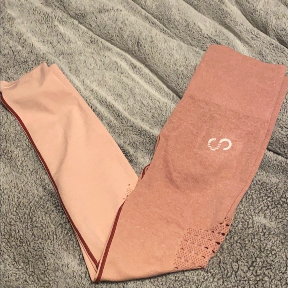💥💥Seamless leggings from Curves and Combat 💥💥